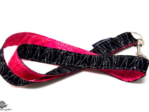 Schlüsselband schwarz pink Blättermuste
